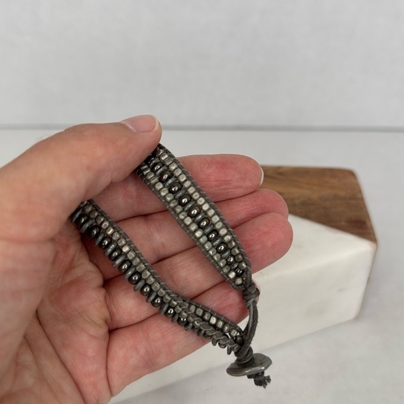 Gap beaded gunmetal gray and silver wrap bracelet - Picture 4 of 5